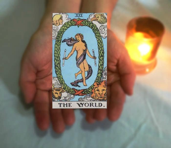 Tarot Advice - Guidance in Every Card: The World