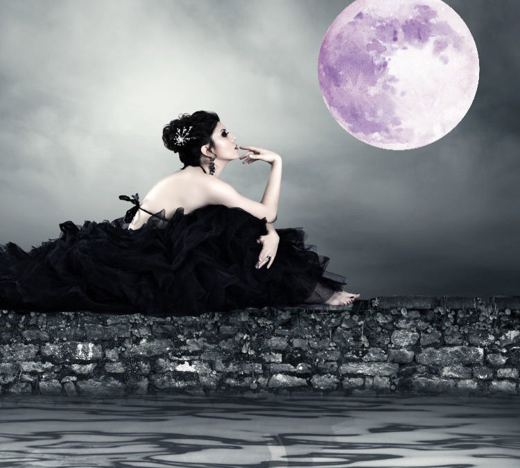 Full Moon in  Scorpio 2020 – and Tarot Readings for Each Zodiac Sign