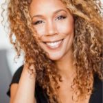 Tarot Bytes Episode 189: Tarot For Confident Decision-Making with Rachel True