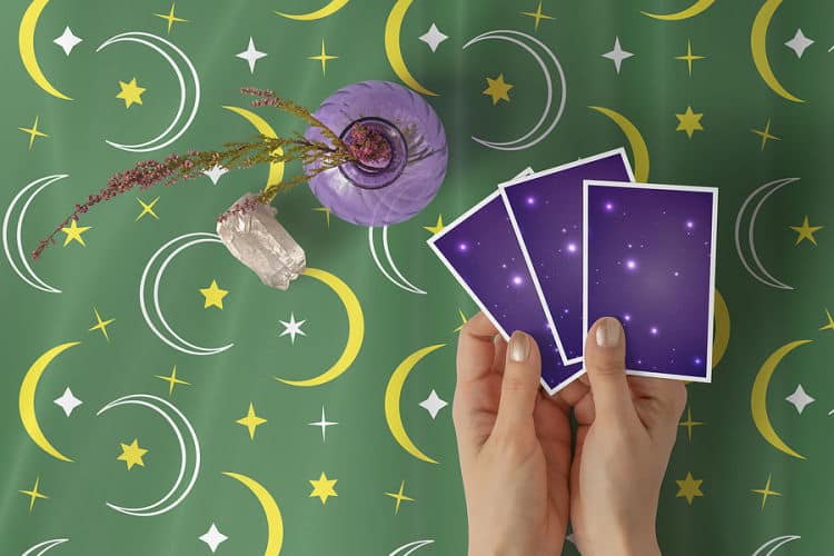 The Hit List – 5 free ways to learn tarot when you’re on a budget