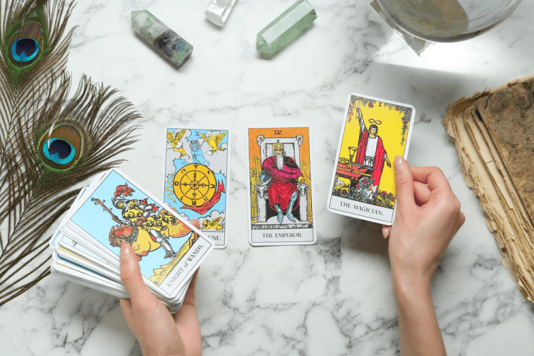 The Hit List - The free tarot reading request